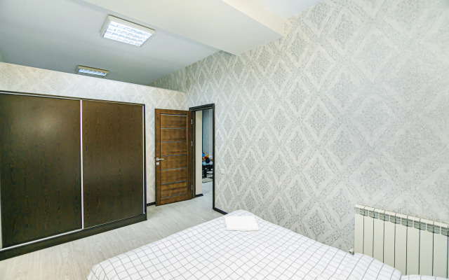 Palettes on Baku in Nizami Street Apartments