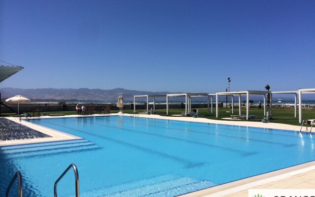Aphrodite Beachfront Village Apartments