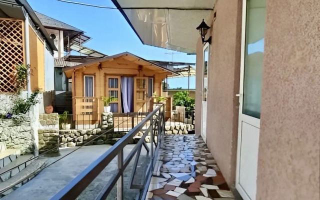 Sauchi Guest House
