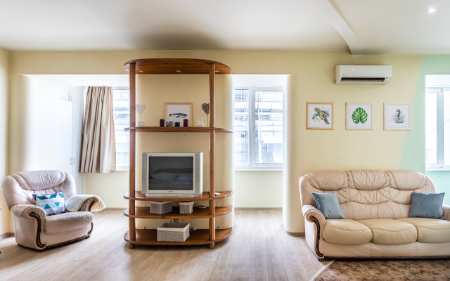 Апартаменты на Киевской