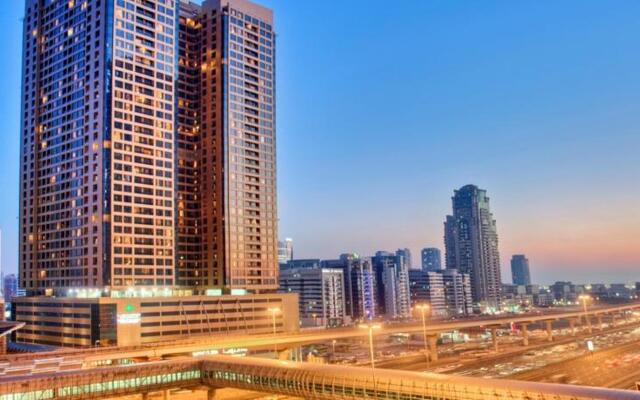 Mercure Hotel Apartments Dubai Barsha Heights