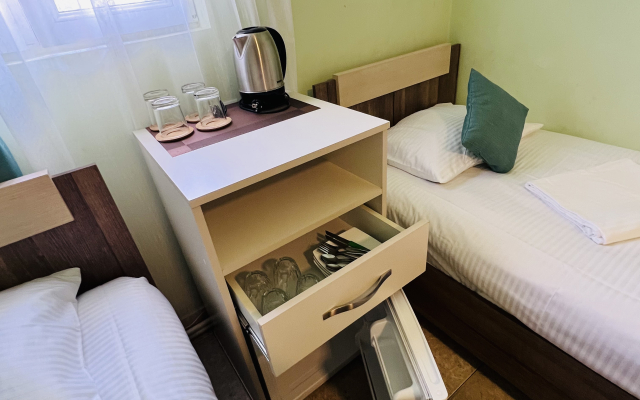 Marnar Hotel