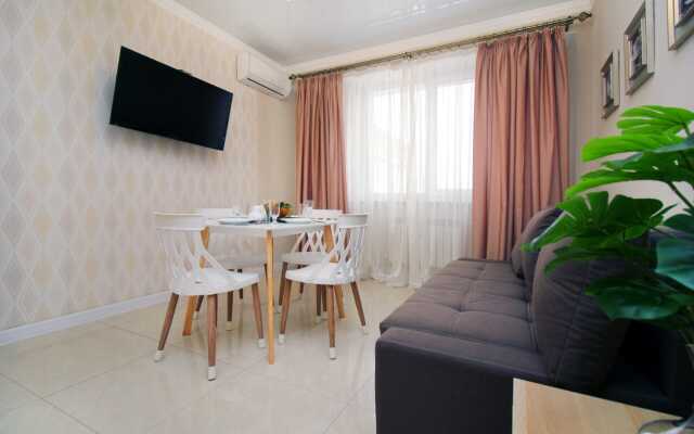 Semeyniye 411 Apartments