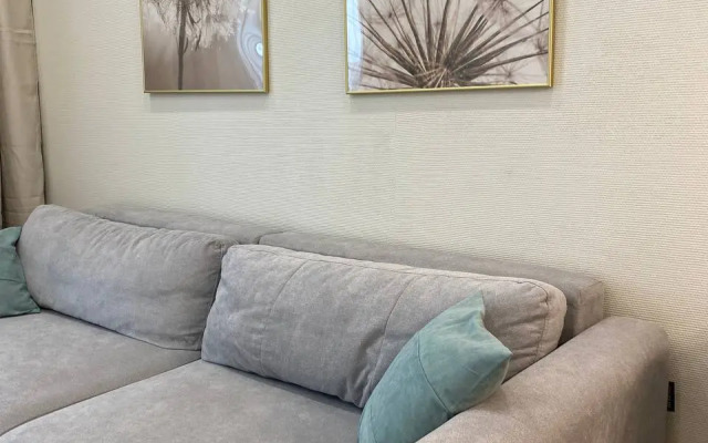 Krasivaya Yevro-2 u Vyezda Na M-2 Flat