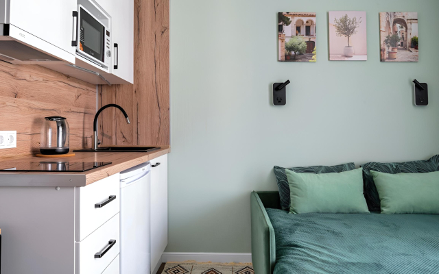 Green Studio Apartments