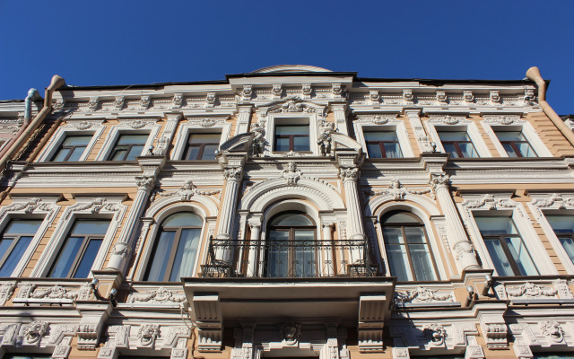Studiya na Nevskom 112 Apartments