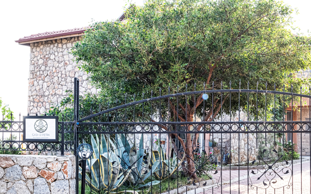 Casa Di Pietra Kabak Hotel
