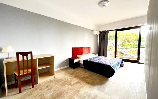 Lotos Apartment Hotel