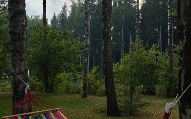 Uyutny Domik  V Lesu U Pruda Private House