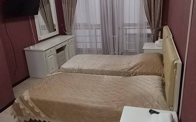 Akademicheskaya Hotel