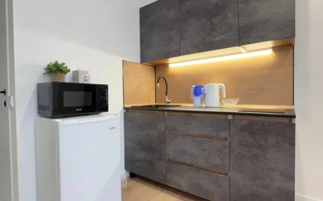 Студия Myrrh на Бульваре Рокоссовского с красивым видом из окна