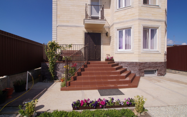 Radonezh Guest House