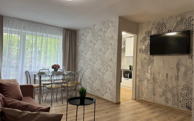 V samom Serdtse Kyonigsberga Flat
