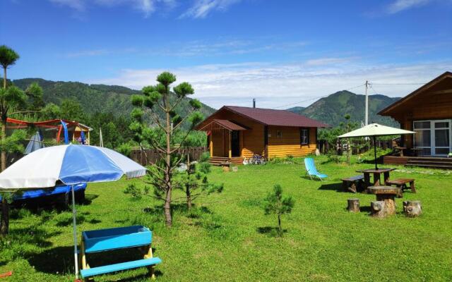 Bayuta-Altaj Guest House