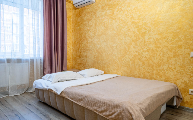 Апартаменты Apart Sharing на 65-летия Победы 1/11