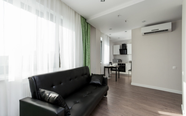BestFlat24 White Bashnya Kit Apartments