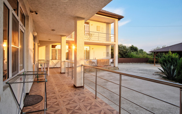 Viktoriya Guest House