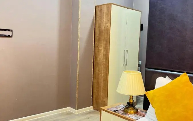 Square Boutique Hotel