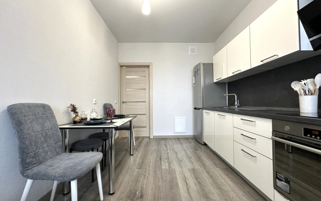 S Vidom na Gorod Sozdayut Uyutnuyu Atmosfery Apartments