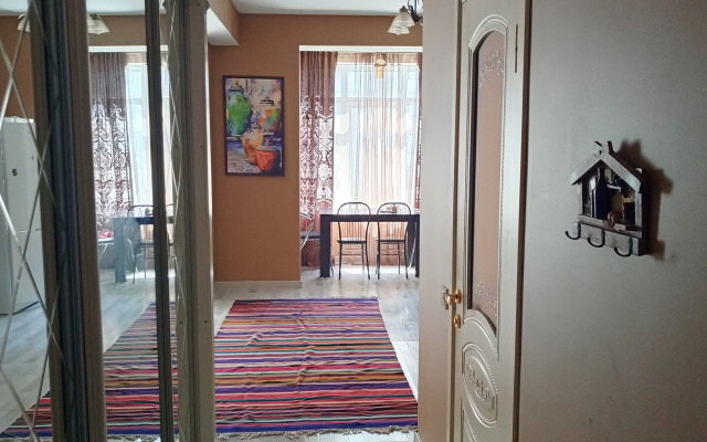 Квартира Уютная в Махачкале на Просвещения 5