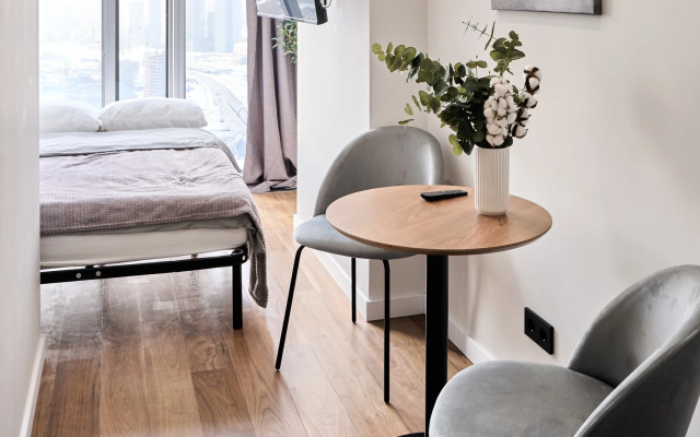 S vidom na gorod i reku Apartments