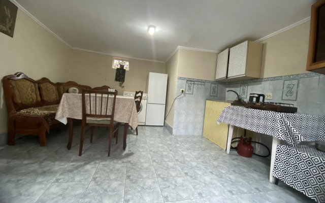 Solomon Guest House