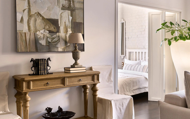 Квартира тихая трехкомнатная на ст. м. Маяковская