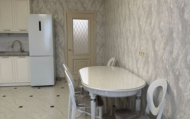 Апартаменты  в новом частном трехэтажном доме 3