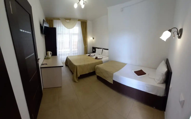 Astra Hotel