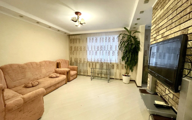 Апартаменты 642 Флэтс-Лайн на улице Красноармейская 100