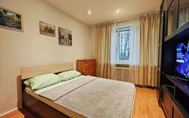 Апартаменты Большая Двухкомнатная у Гематологии Метро Аэропорт