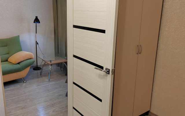 Na Lenina Vozle Murmansk Moll Flat