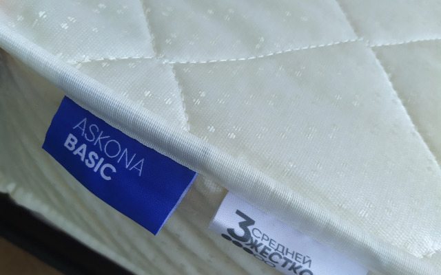 Квартира у озера