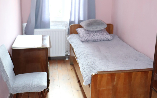 Picnic hostel Guest House