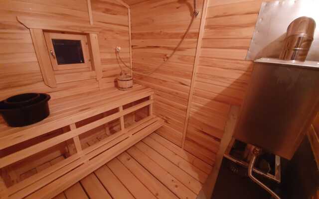 Na Beregu Zaliva Volgi Vozle Pesochnogo Plyazha Private house