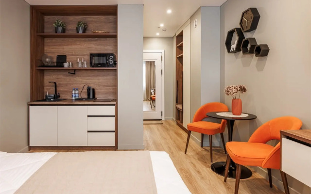 FortEstate 362 Apartments