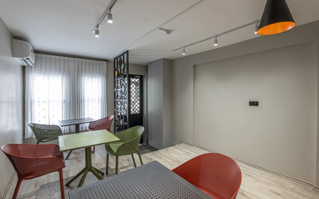 Calanthe Residence Aparthotel