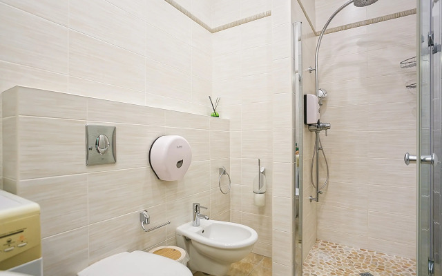 Апартаменты Таврида Люкс на набережной в Ялте