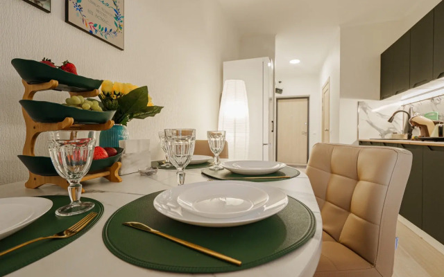 Uyutnye, Stilnye Na Prospekte Kosmonavtov Apartments