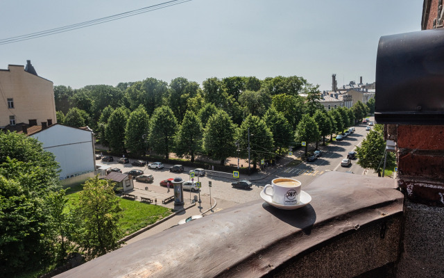 JN Apartments Dizajnerskaya vidovaya studiya s balkonom Flat