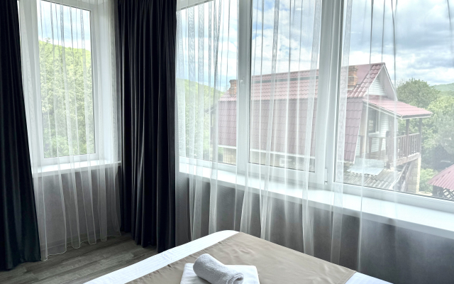 Korniloff Ot Travel Hotels Anturazh Guest house