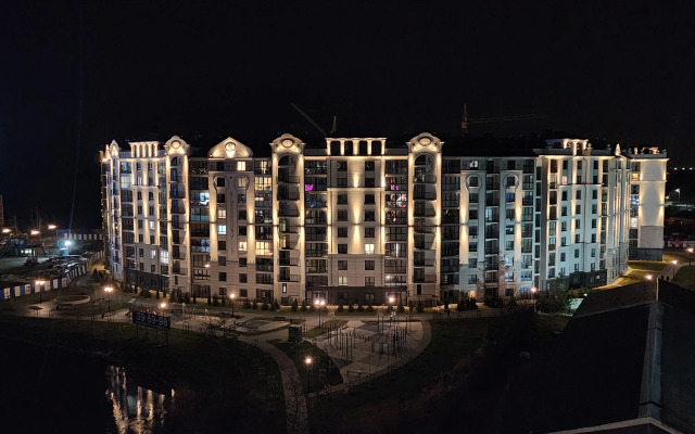 S Vidom Na Ozero Flat