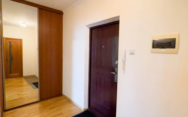 Na Makovskogo 16 Flat