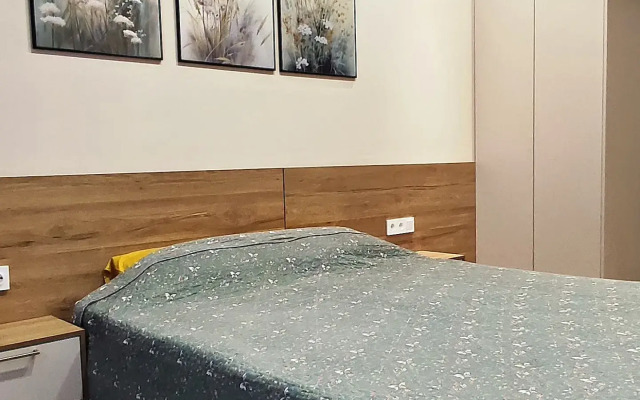 Квартира двухкомнатная Проспект Омарова 22