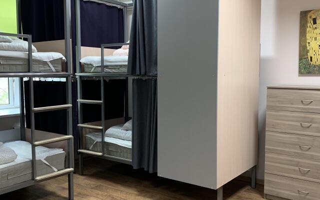 Hostel Esenin
