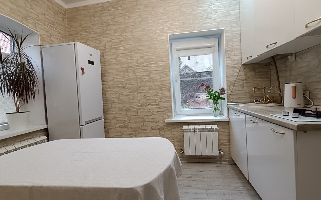 Na Degtyareva 43 Private House
