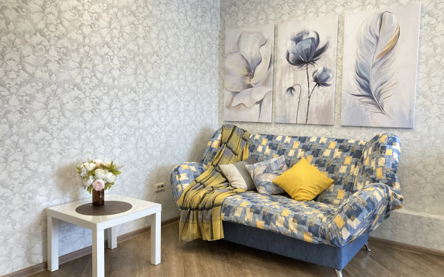 Na Sheksninskom Prospekte 6 Apartments