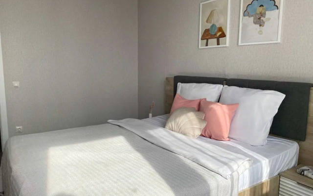 Yevrodvushka Vblizi Tsentra Goroda Flat