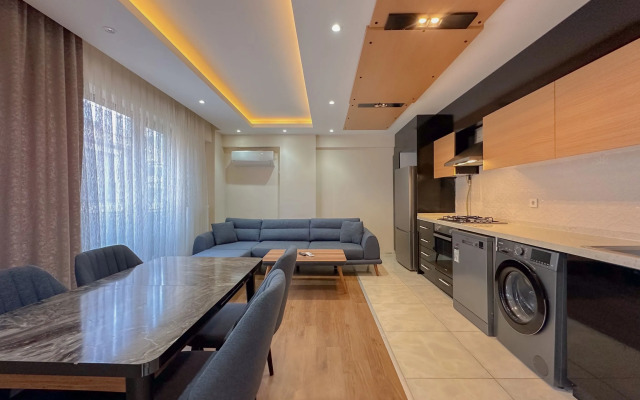 Апарт-отель Flower City Suits