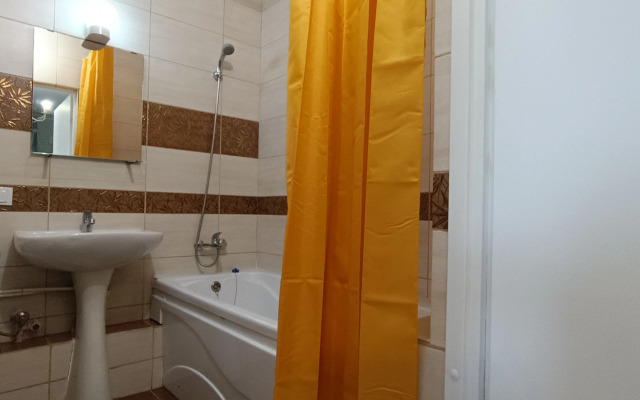 Apartments Bibliotechnaya 45